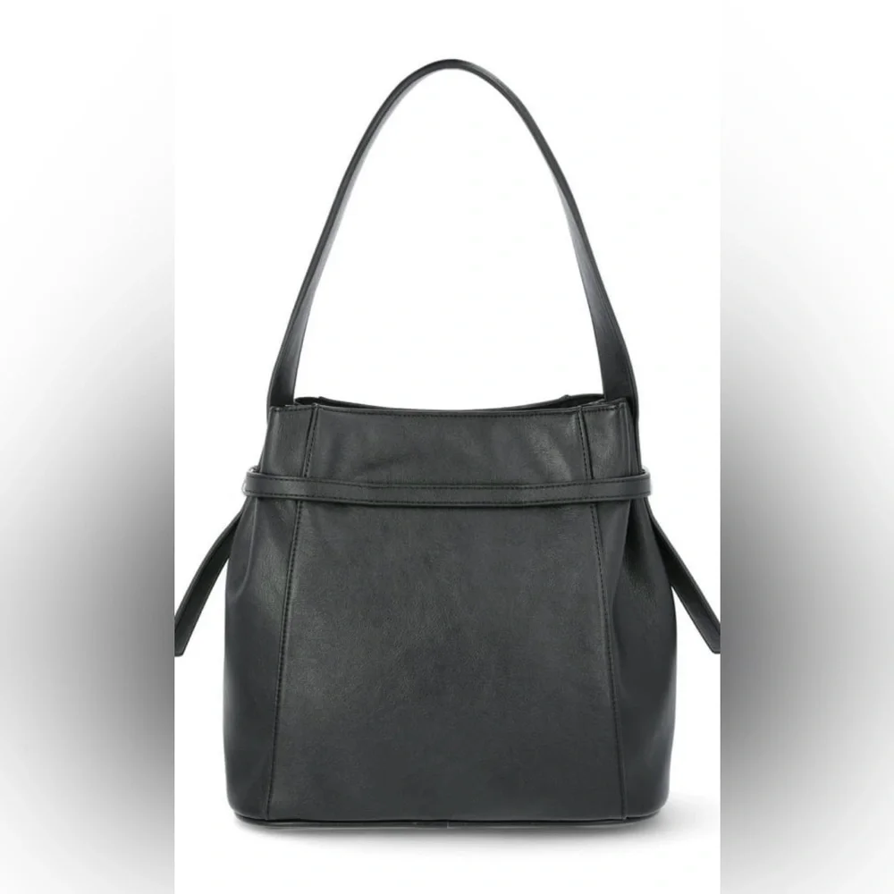 Time and Tru Women's Dalton Shoulder Bag, Black